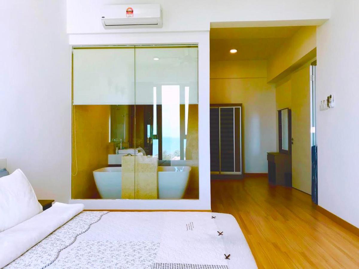 Luxury Seaview Family Suite By Little Cabin George Town Esterno foto
